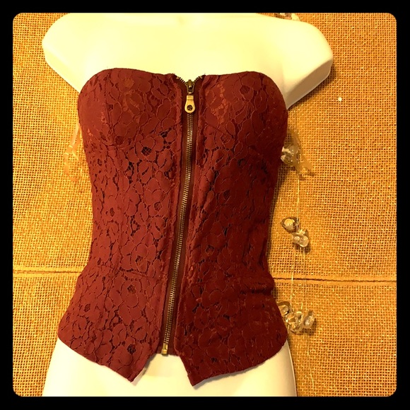 Full Tilt Other - 🔥🎉🎉 Host Pick 🎉🎉 Strapless top / red  corset